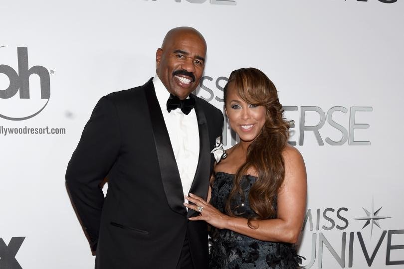 Comedian After He Announces Wrong Miss Universe 2015 Winner