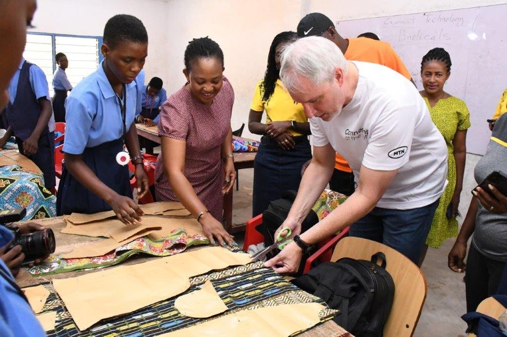 MTN Ghana Employees Volunteer to Equip Health Centres as Part of Its 2026 21 Days of Y’ello Care Campaign
