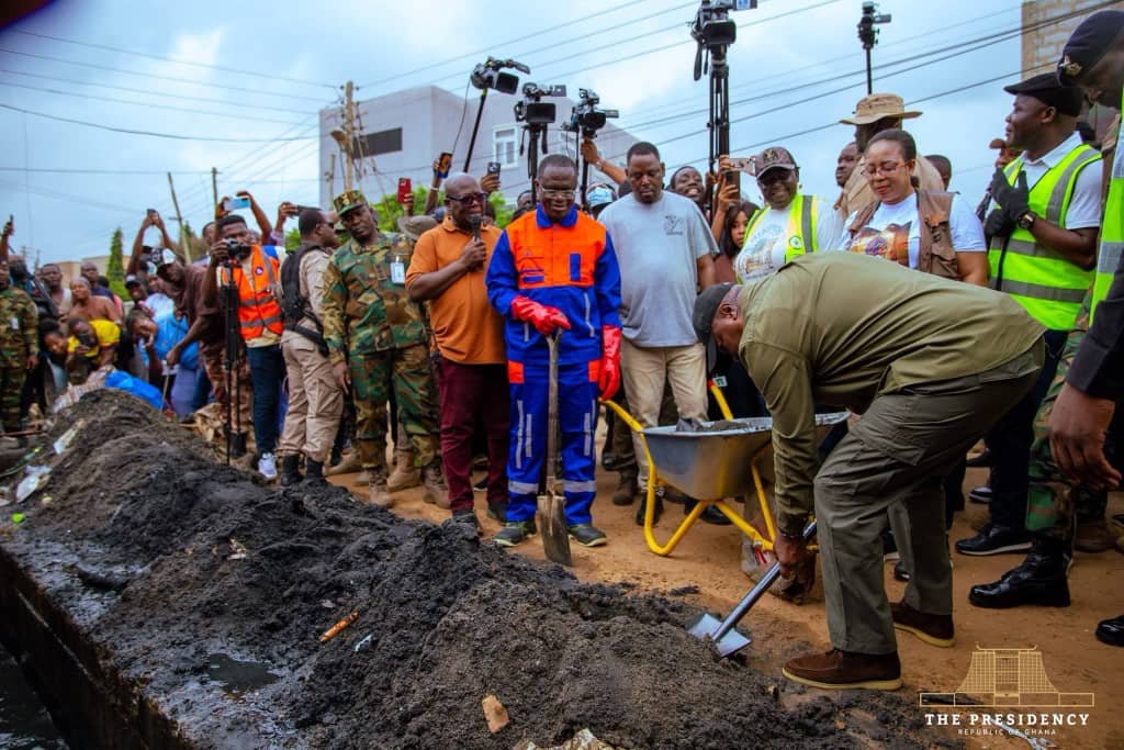 Zoomlion deploys heavy equipment as President Mahama warns against dumping