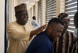 Watch as Muslim cleric slaps pastor in handcuffs at Police headquarters