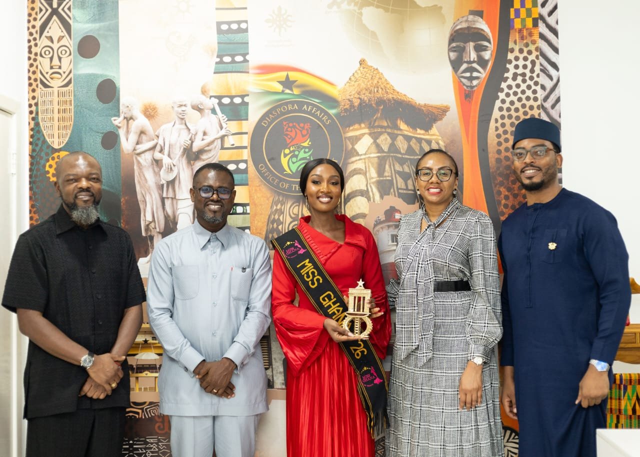 Diaspora Affairs, GTA present Ghana’s official charity auction gift to Miss Ghana ahead of 75th Miss World Festival